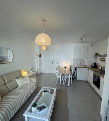 Appartement neuf, parking et terrasse Proche Vélodrome