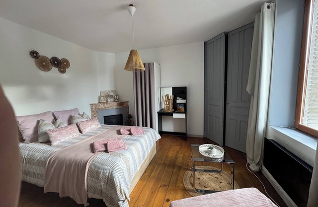 Appartement on the Viarhôna 5 Minutes to Walibi