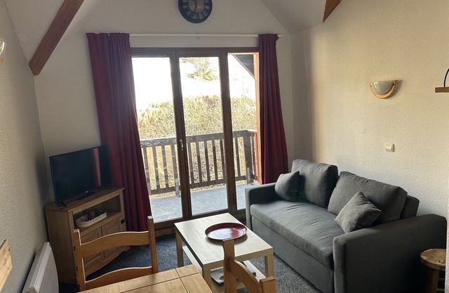 Appartement Pied de Piste Avec Piscine Résidence 4, vue Montagne Sans Vis-à-vis