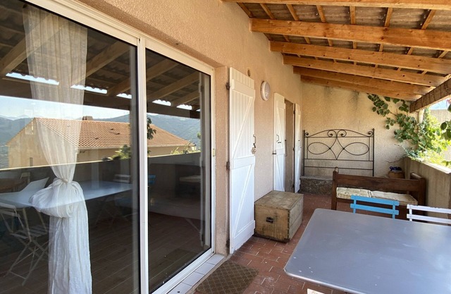 Appartement Rénové à Deux pas du Village de Lama - Grande Terrasse Avec vue