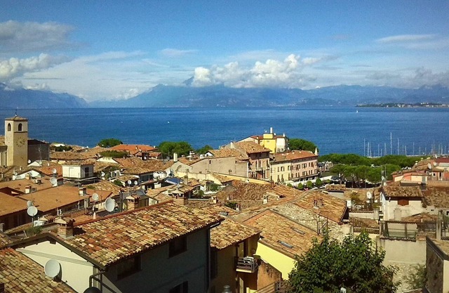 Appartment with unique view on the Garda Lake