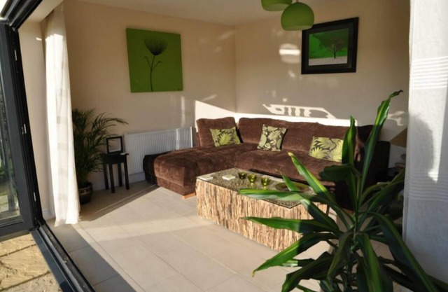 Apple Cottage - sleeps 4 guests in 0 bedrooms