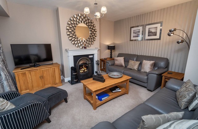 Appletree - a house that sleeps 6 guests in 3 bedrooms