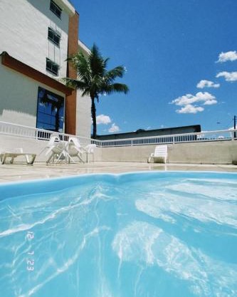 Apto Paraíso Sun Way Aluguel de Temporada com Piscina, churrasqueira, Quadra e Parquinho 3207