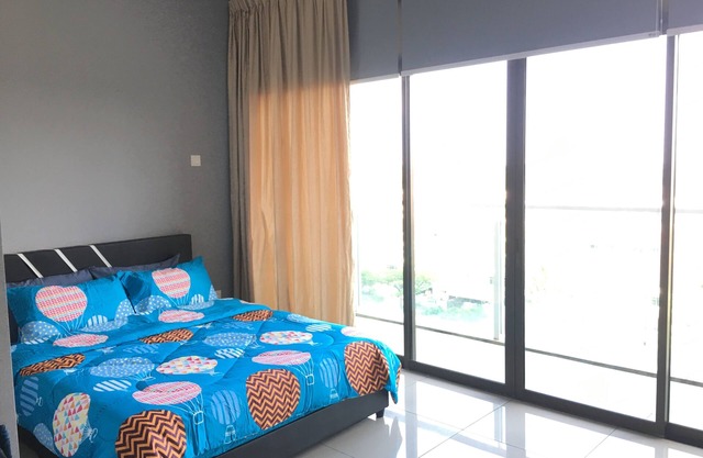 Arale Sweet Home in Mount Austin Near IKEA AEON TESCO Mall and all eateries!