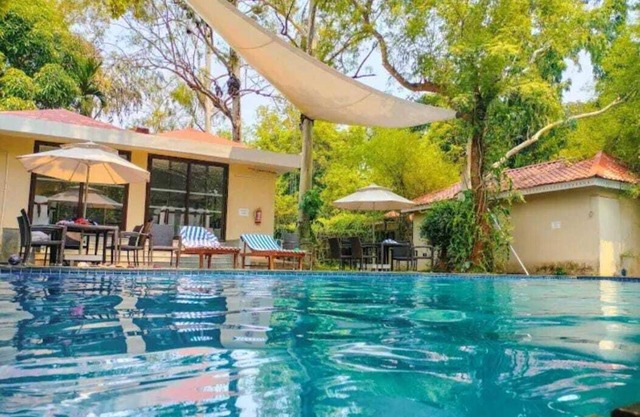 Aranya Nivas Resort