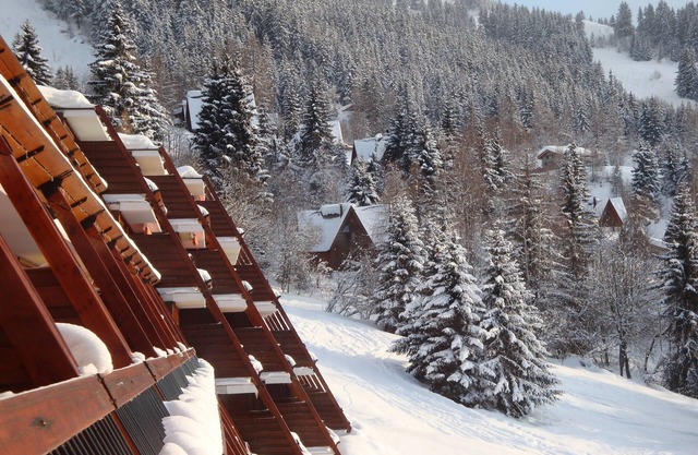 ARCS 1600 - studio for 4-5 pers. best view and acces to ski lift