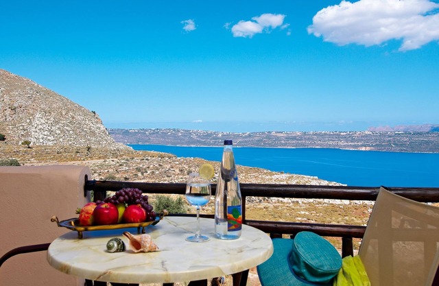 Areti Hotel