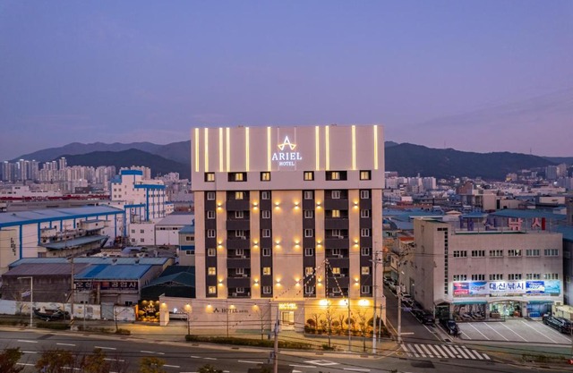 Ariel Hotel