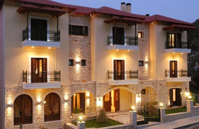 Aristarchos Lodge