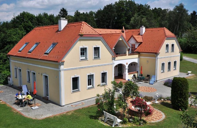 Arkadenhof Flasch