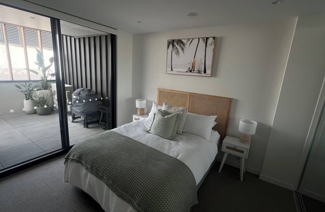 ArmsReachnCoastal Luxury getaway