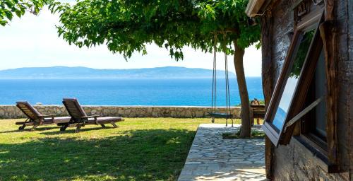 Artsy Wooden Cottage