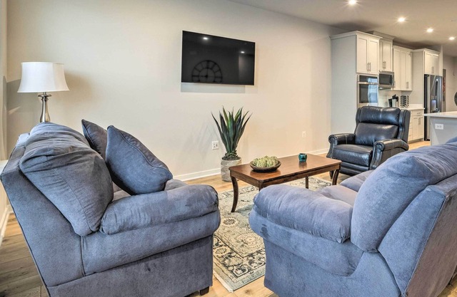 Ashburn Vacation Rental w/ Private Rooftop!