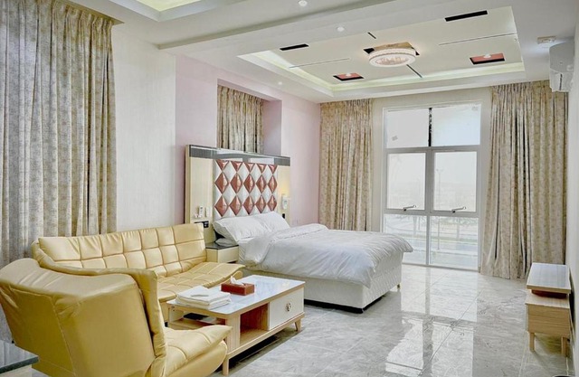 Asian Hotel