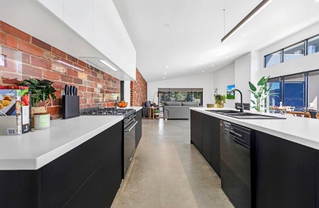 At Winbi- Echuca Holiday Homes