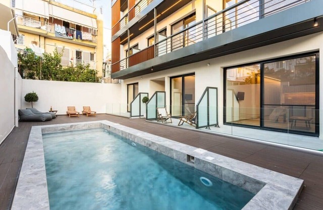 Athens Grec Suites - Charm of Dafnis Haven
