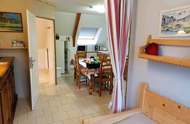 ATTIC APARTMENT 35 M² 2/3 PEOPLE