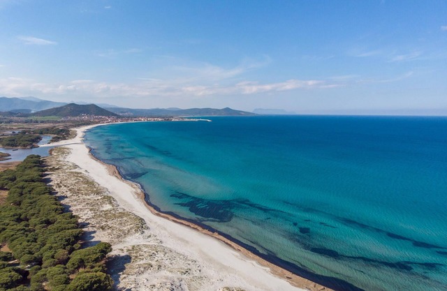 Attractive holiday apartment for a relaxing holiday near the sea.