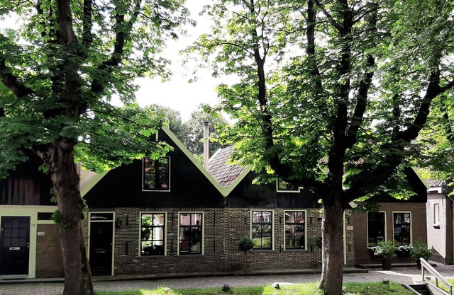 Attractive holiday in Edam with garden