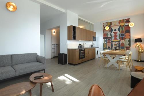 Au Cheval Blanc - Appartement Familial 6P Parking privé proche Colmar Centre
