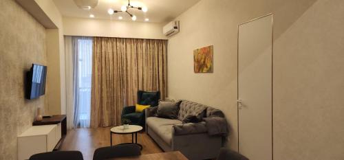 Aura Vake, Luxury Apartment