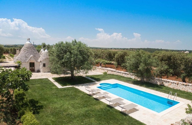 Authentic Trullo with private pool