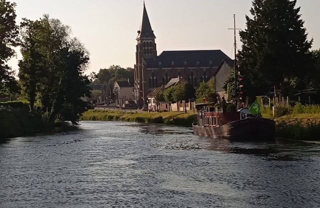 Aux 10 Ponts - Gîte aux abords du fleuve- Mer à 30min-La nuitée pour 6 voyageurs