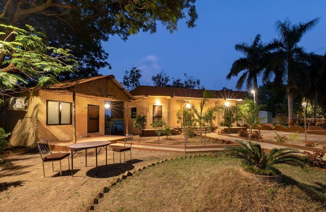 Avadale Tadoba - Stag Groups Not Allowed