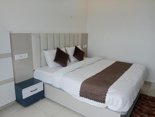 Avantika Hotel