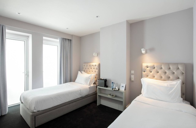 Avenue Hill Hotel
