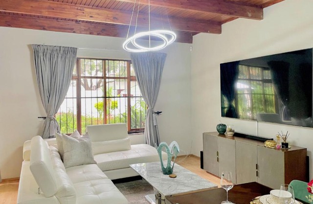 Avenue luxury home