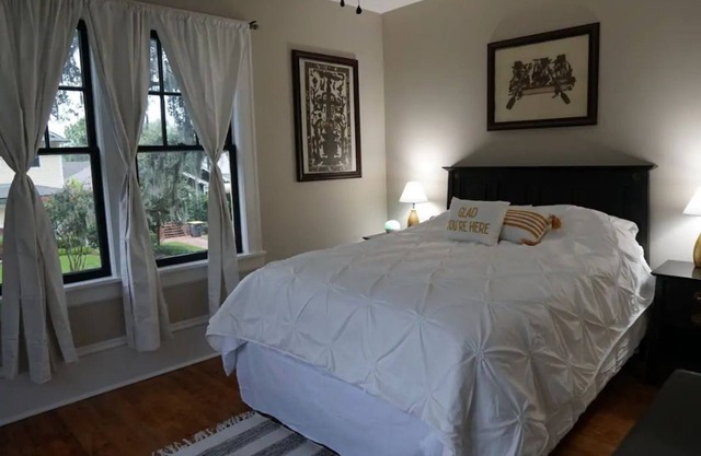 Avonly Place Convenient Historic Hideaway