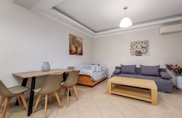 Avra House Shared Pool By Filoxenia Villas