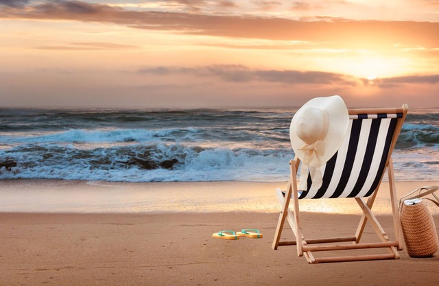 Awesome All Inclusive special! Sensational Deluxe Beach Studio!