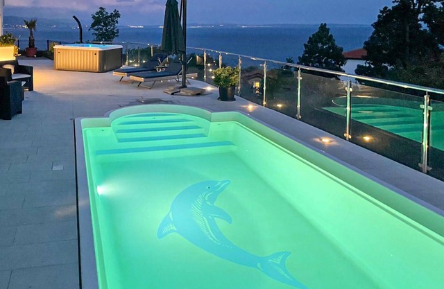 Awesome apartment in Opatija with sauna