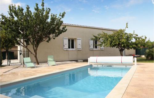 Awesome Home In Pierrelatte With Wifi