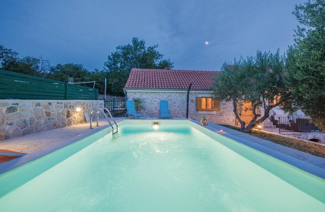 Awesome home in Jagodnja Gornja