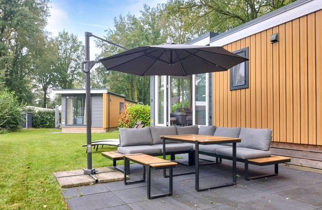 Awesome home in Mariënberg