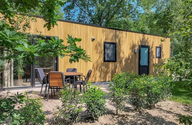 Awesome home in Oosterwolde with WiFi
