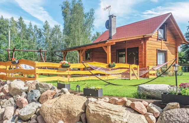 Awesome home in Osiek with kitchenette