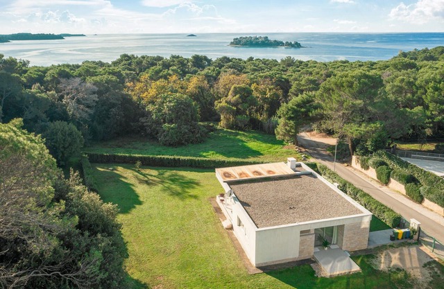 Awesome home in Rovinj with WiFi