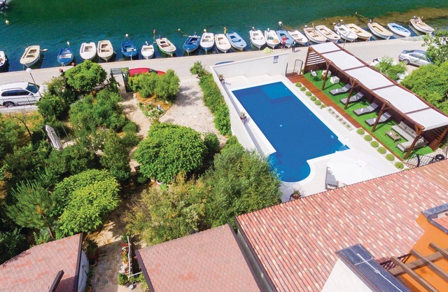 Awesome home in Skradin with sauna