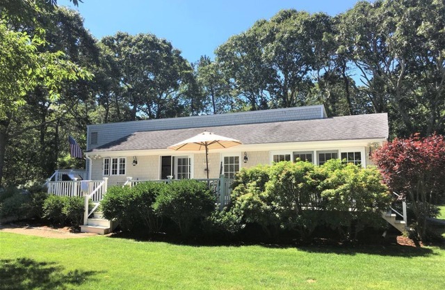 Awesome reviews, very private, conservation land, bike path and close to town