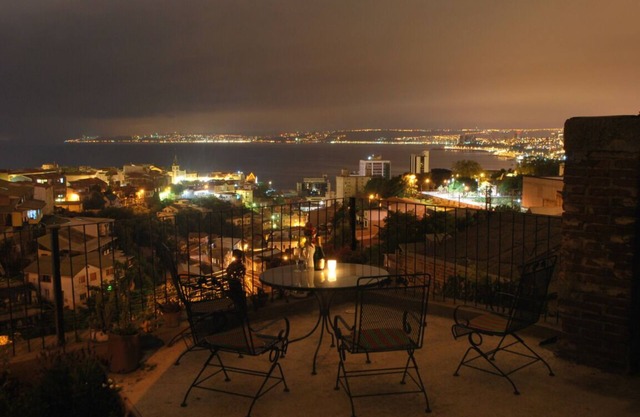 Awesome View, Valparaiso Terrace