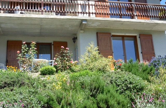 AX LES THERMES LA BERGERONNETTE PRIVATE PKG CLASS 4 STARS EXCEPTIONAL VIEW