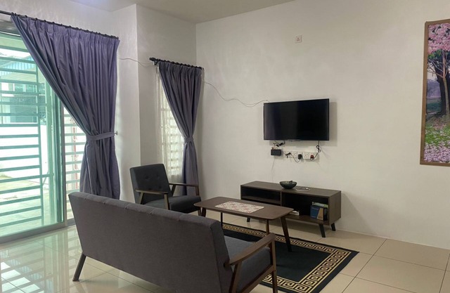 Az-zahra Home Stay Kulim Hi Tech