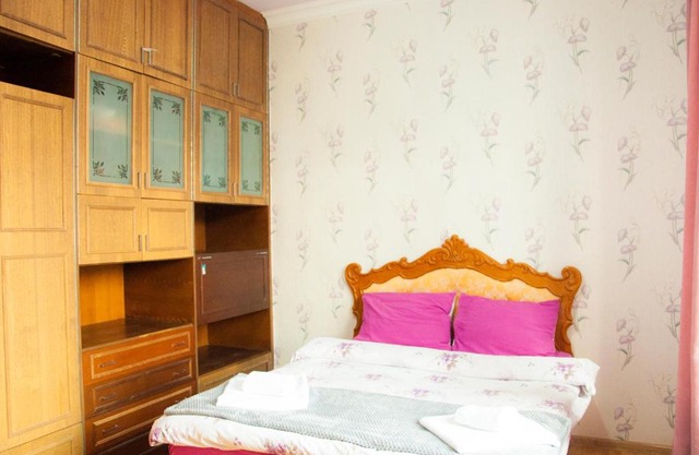 Azhdahak B&B in Geghashen , Abovyan