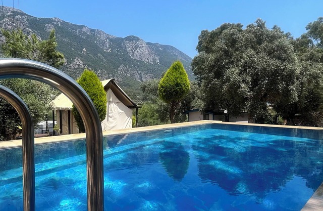 Azmakbasi Camping