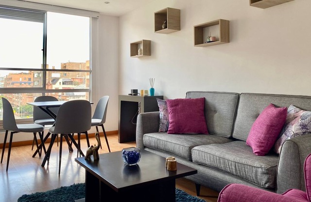 Azucena -Delightful 2 Bed Apt in Bogotá